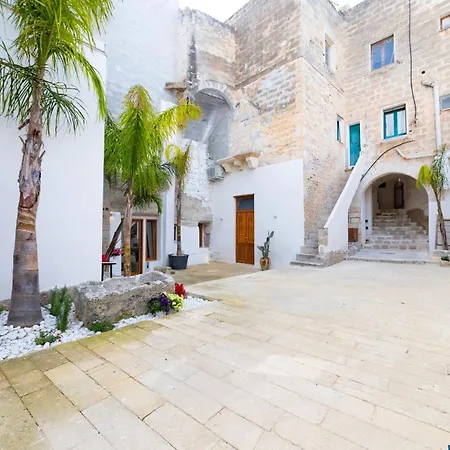 Piazza Sant'anna-centro Citta * פאביננה